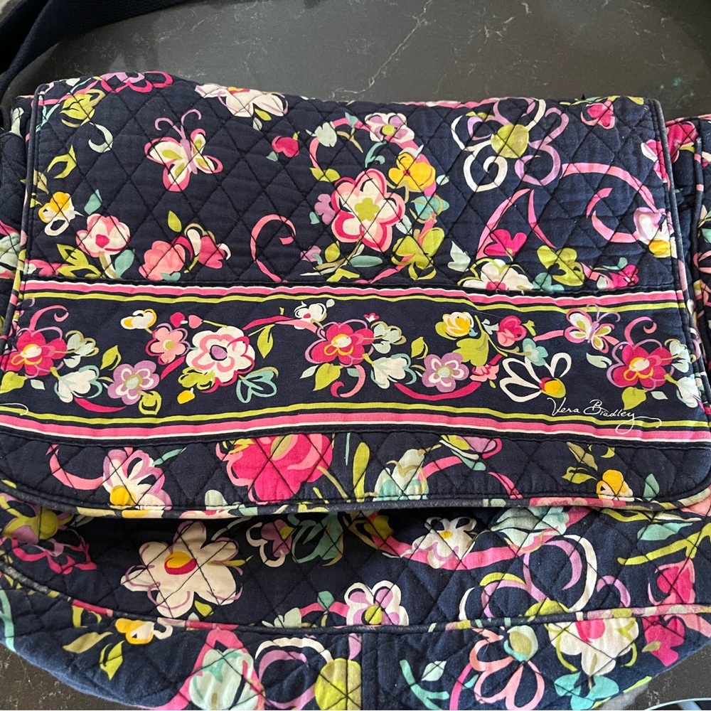 Vera Bradley messenger bag